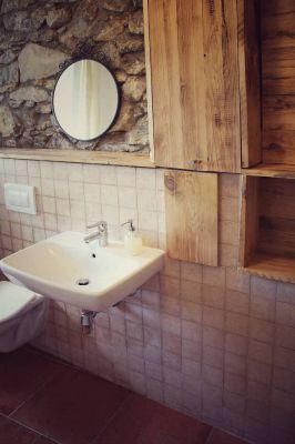 DOM - Chalupa na Lipně