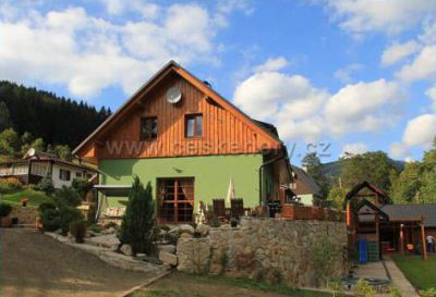 Domeček U Tří veverek Kouty