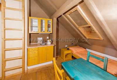 DOTEK Dům obnovy tradic, ekologie a kultury