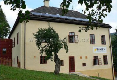 DOTEK Dům obnovy tradic, ekologie a kultury