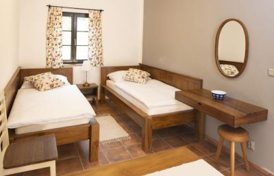 Dvůr Lískový vrch