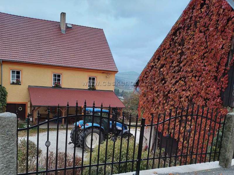 Chalupa na statku u Flajšmanů