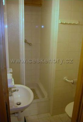 Lovecká chata a Supraphon