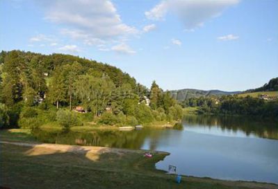 Hacienda Bellavista na pláži přehrady Bystřička