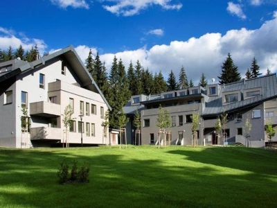 Mountain apartment Resident