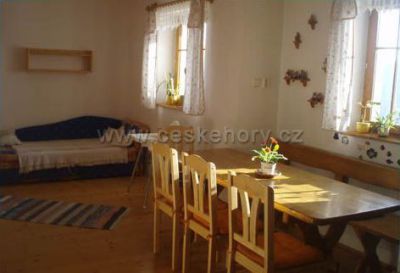 Apartmánový dům čp.10