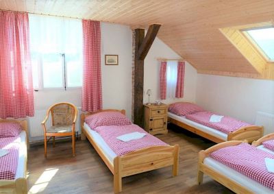 Hostinec a Penzion U Lípy