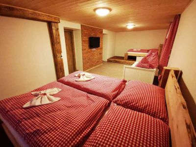 Hostinec a Penzion U Lípy