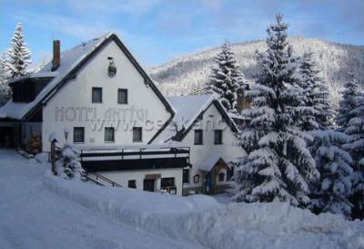 Antýgl Hotel