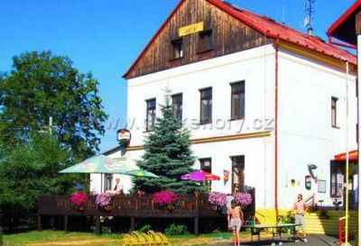 Hotel a Restaurace JEF a Krčma u Rytíře