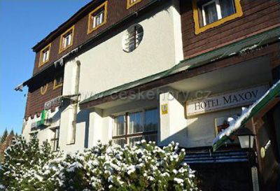 Hotel Maxov