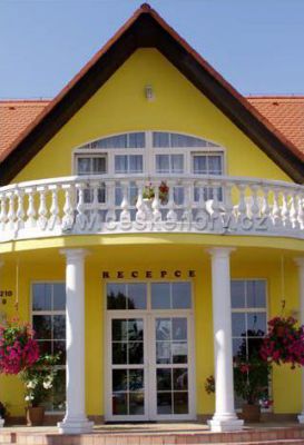 Hotel Zámeček Mikulov