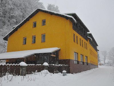 Hotel U Zvonu - ubytování+lyžařské kurzy pro školy