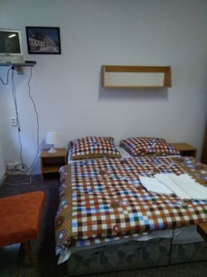 Hotel U Zvonu - ubytování+lyžařské kurzy pro školy