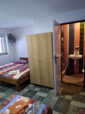 Hotel U Zvonu - ubytování+lyžařské kurzy pro školy
