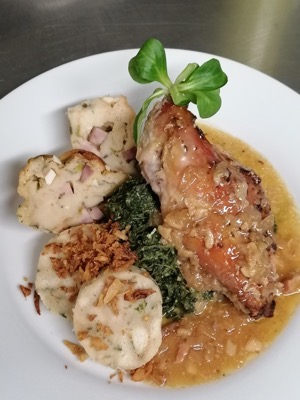 Hotýlek a restaurace na Mýtě