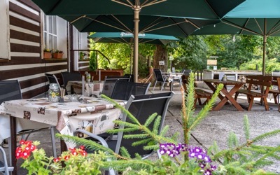 Hotýlek a restaurace na Mýtě