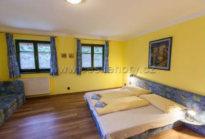 HOUDA BOUDA penzion & apartmány