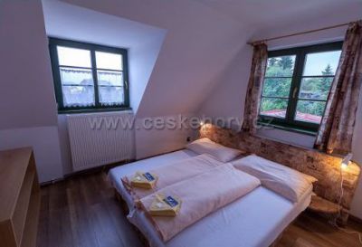 HOUDA BOUDA penzion & apartmány