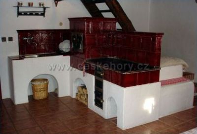 Roubená chalupa U lípy s bazénem a WiFi