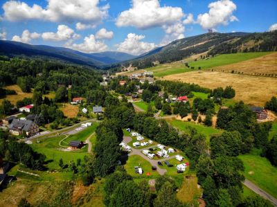 Autokemp V Zátiší