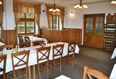 Královský Dvůr na Bílém Potoce