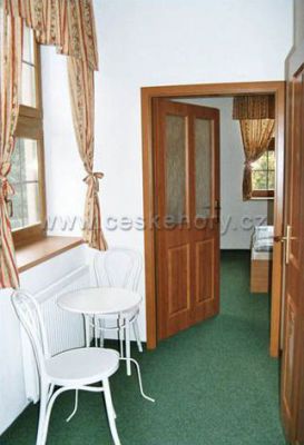 Královský Dvůr na Bílém Potoce