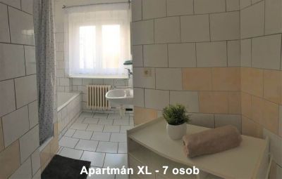 Turistická ubytovna U Ropáků