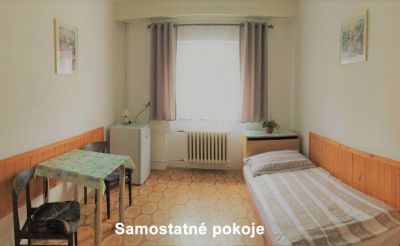 Turistická ubytovna U Ropáků