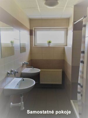 Turistická ubytovna U Ropáků