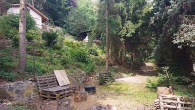 Hájenka u lanovky na Komáří Vížku