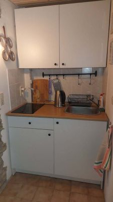 Hájenka u lanovky na Komáří Vížku