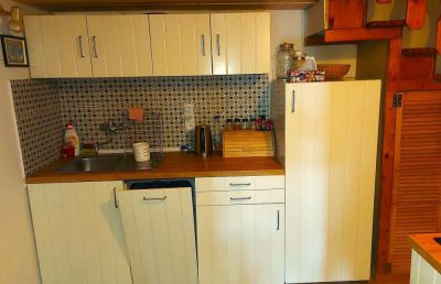 Hájenka u lanovky na Komáří Vížku