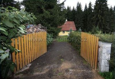 Chata Lipno s vytápěným koupacím sudem