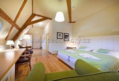 Hotel Líšenský Dvůr