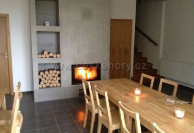 Cyklopenzion & vinný sklep LISOVNA