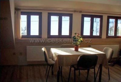 Apartmán u malé vodní elektrárny