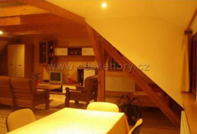 Apartmán u malé vodní elektrárny