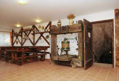 Penzion a vinný sklep Moravská oáza