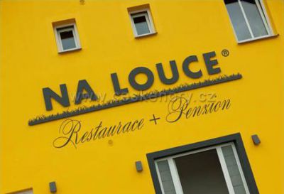 Restaurace a Penzion Na Louce