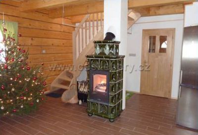 Roubenka Stříbrnice s bazénem