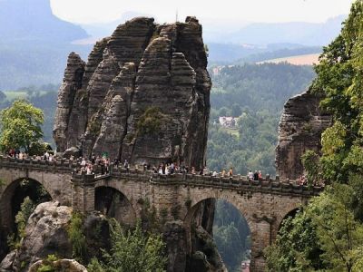 Rekreační chalupa se zahradou a hřištěm Lobendava