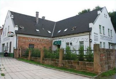 Penzion restaurace Novopacké sklepy