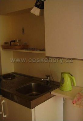 Ubytování pod LOVOŠEM