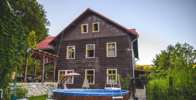 Chalupa Stará Škola