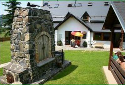 Penzion U Křížku - Chýše Posledního Krušnohorce