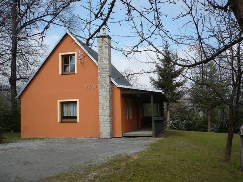 Chata Pod horama s bazénem