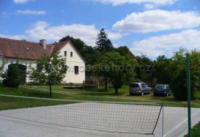 Usedlost pod javorem