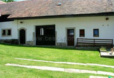 Usedlost pod javorem