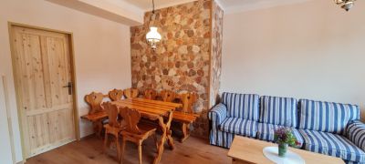 Pod Mravenčí stezkou